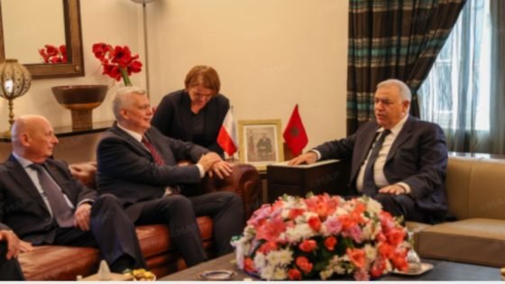 “لفتيت” يستقبل الوزير المنتدب لدى الوزير الأول المكلف بتنسيق المصالح الخاصة ببولونيا