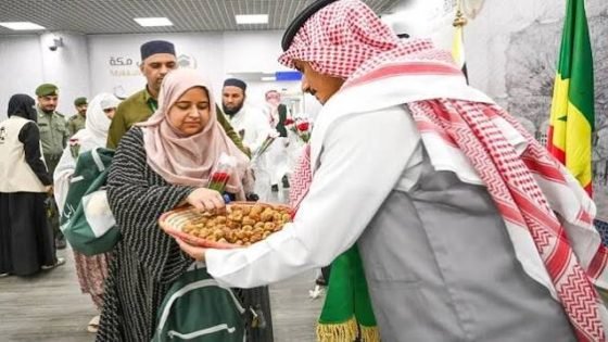 موسم الحج: بدء وصول أولى طلائع الحجاج إلى المملكة العربية