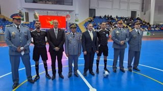 أكادير تحتفي بالذكرى السبعين لتأسيس القوات المسلحة الملكية عبر نهائي دوري الدرك الملكي لكرة القدم المصغرة