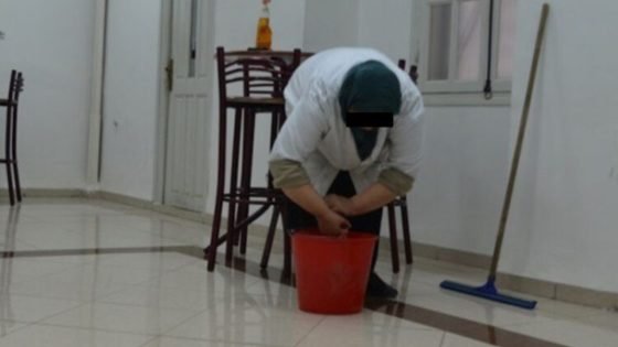 اعتصام مستمر لعمال الحراسة والنظافة بالمؤسسات التعليمية بتاوريرت