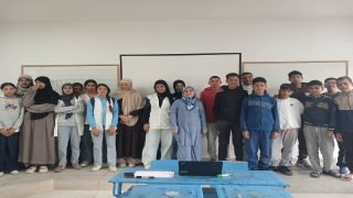 سيدي بنور.. قافلة للدعم النفسي بثانوية حمان الفطواكي الإعدادية لمواكبة تلاميذ الثالثة إعدادي استعداداً للامتحانات الإشهادية