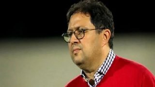 آيت منا ينسق مع أعضاء الوداد حول تحديد موعد الجمع العام