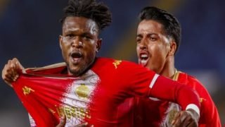 الوداد يتغلب على الرجاء بهدف باكاسو ويقوي فرصه في صدارة ترتيب البطولة
