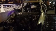 اندلاع حريق في مركبة بالقرب من مركب “دونور”