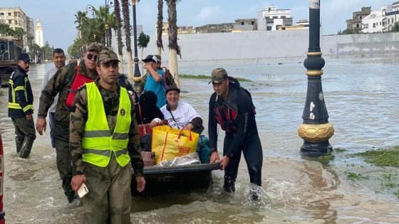 الملك يشيد بالتضامن الإنساني المغربي في مواجهة فيضانات القصر الكبير