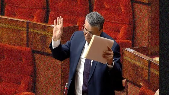 معاناة الأمهات المطلقات جراء شرط “إذن الأب” تدفع “وهبي” للمساءلة