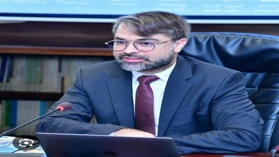 عابد بادل.. شخصية سياسية بصمت هادئ وحضور يتجاوز ضجيج اللحظة