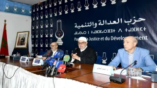 بنكيران يجدد رفض التطبيع ويتجنب الخوض في الأخبار المتداولة