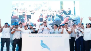 أخنوش بأولاد تايمة يدعو لعدم الالتفات للمشوّشين ويؤكد مراعاة التوازنات في زيادات الأجور