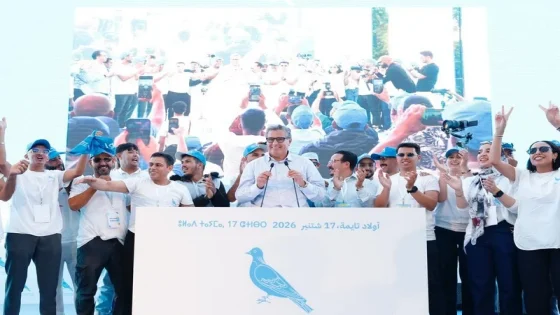 أخنوش بأولاد تايمة يدعو لعدم الالتفات للمشوّشين ويؤكد مراعاة التوازنات في زيادات الأجور