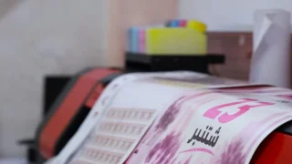 الحملة الانتخابية تنشط المطابع.. والأحزاب تميل إلى الأسعار المنخفضة على حساب الجودة
