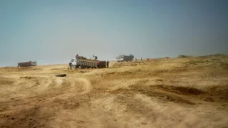 نهب الرمال يعود إلى سواحل تطوان وسط مخاوف من توسع الاستغلال غير القانوني