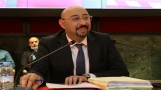 نيابة طنجة تقرر تمديد الحراسة النظرية لعمدة المدينة وتعميق التحقيقات في ملف الانتخابات المزورة